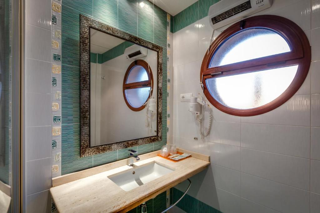 Hotel Ciudad De Martos Zewnętrze zdjęcie